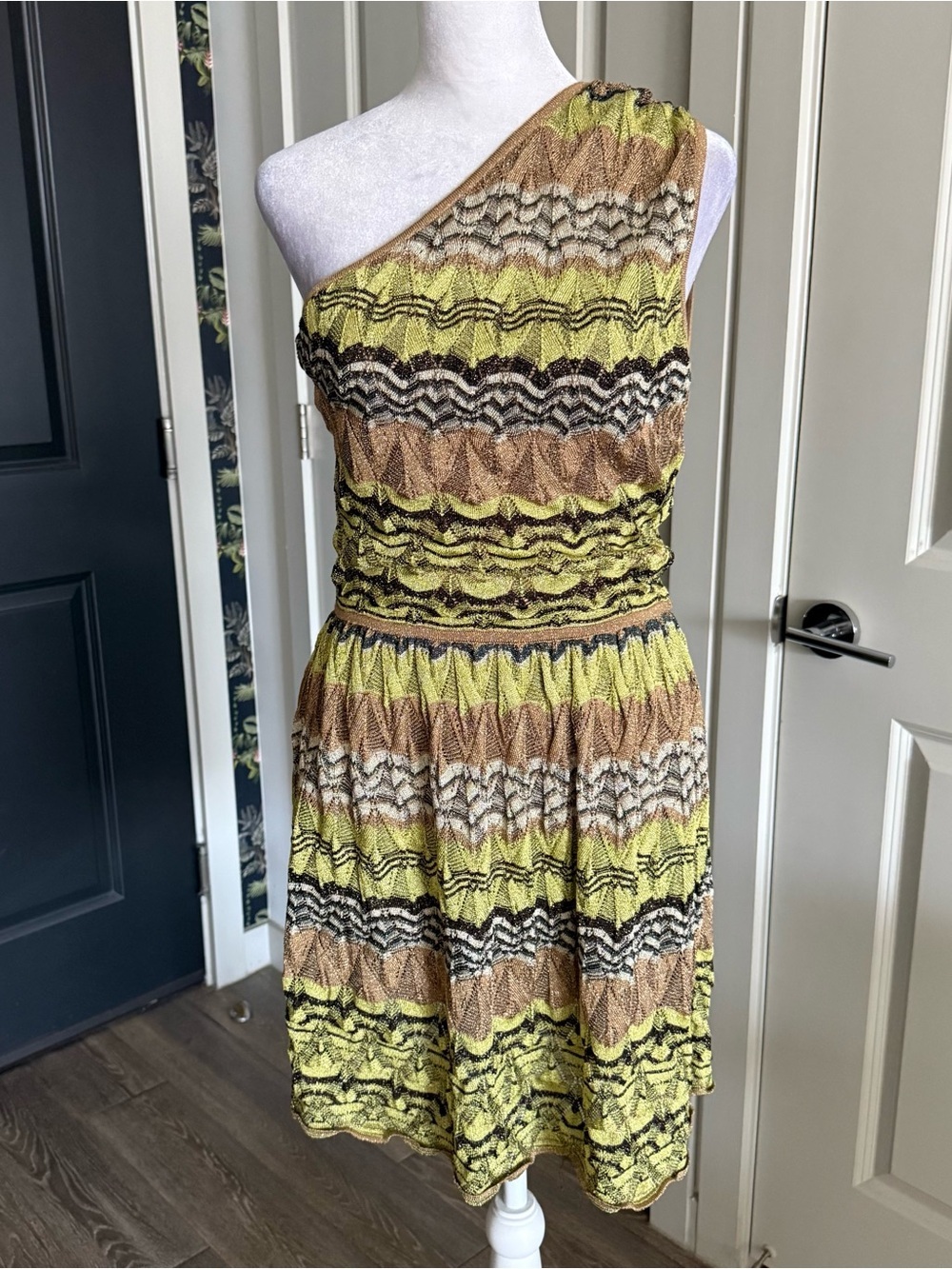 Missoni Signature Chevron Knit One Shoulder Metallic Dress Size IT 44 US 8